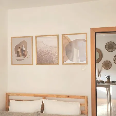 The Boho House With Free Parking Apartment